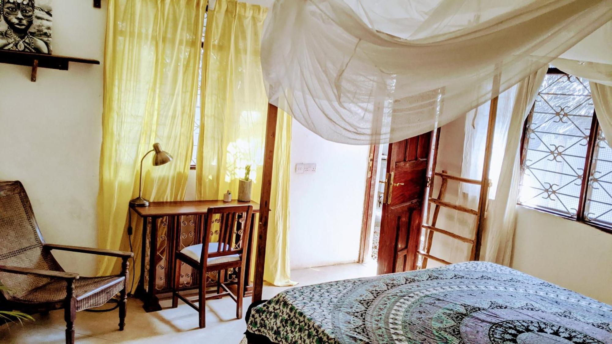 Kunta House In Apartment *